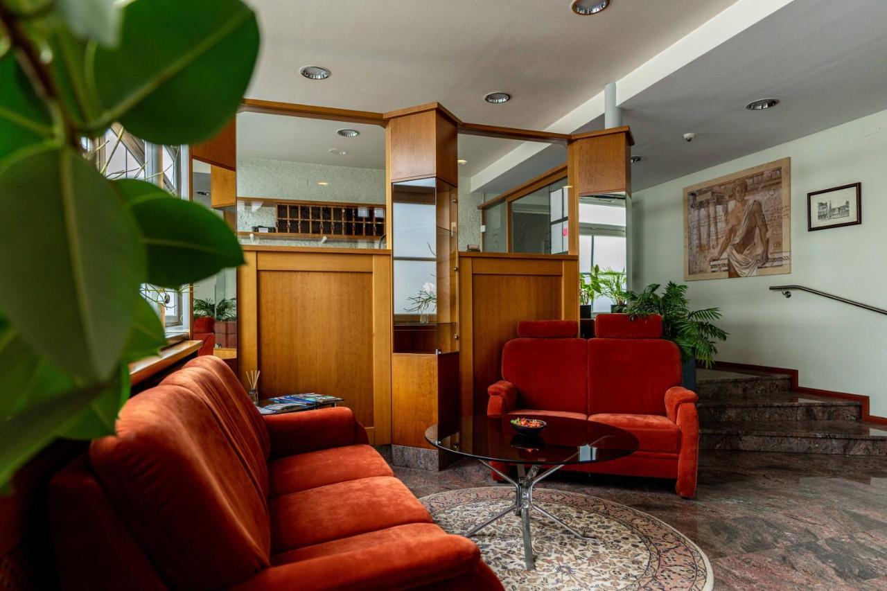 Hotel am Römerplatz Ulm Buitenkant foto