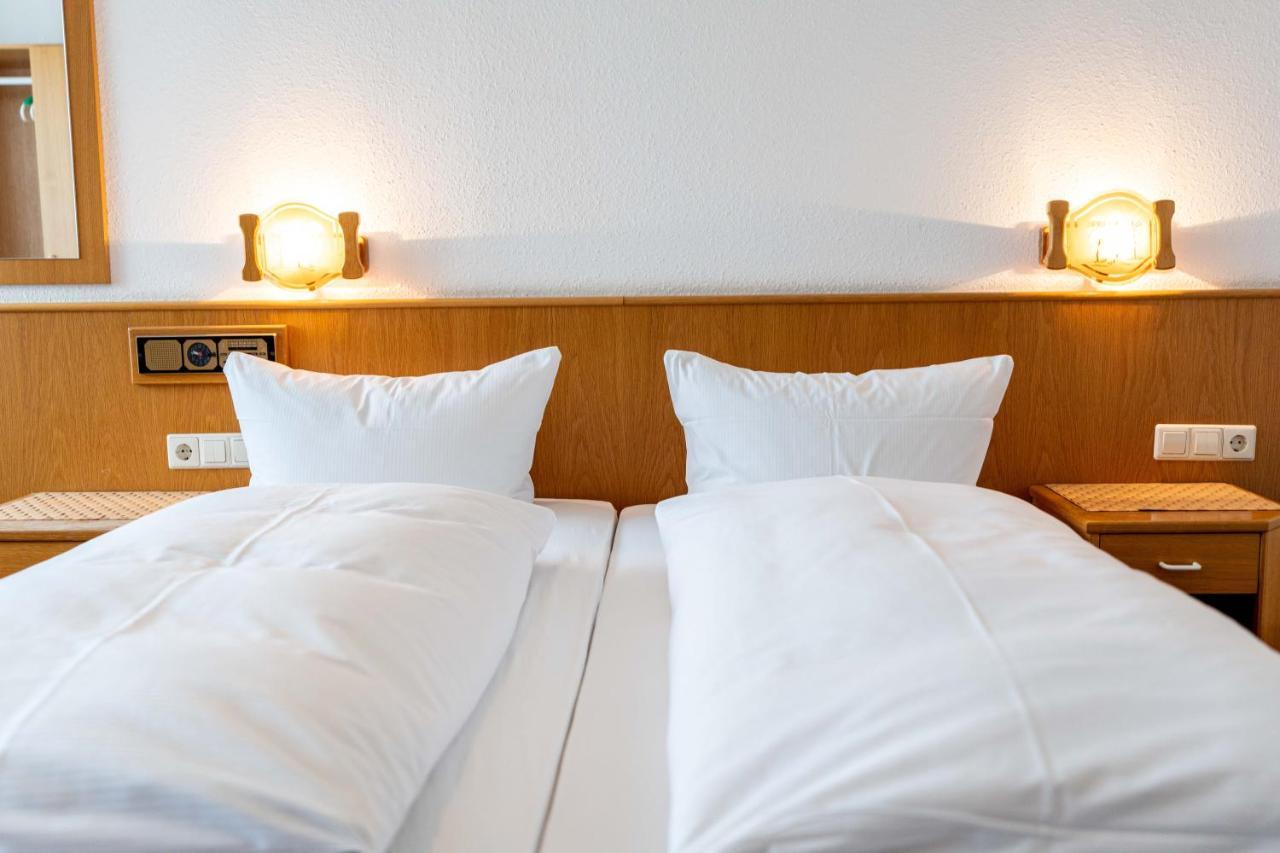 Hotel am Römerplatz Ulm Buitenkant foto