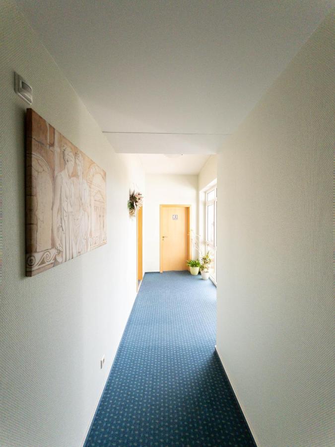 Hotel am Römerplatz Ulm Buitenkant foto